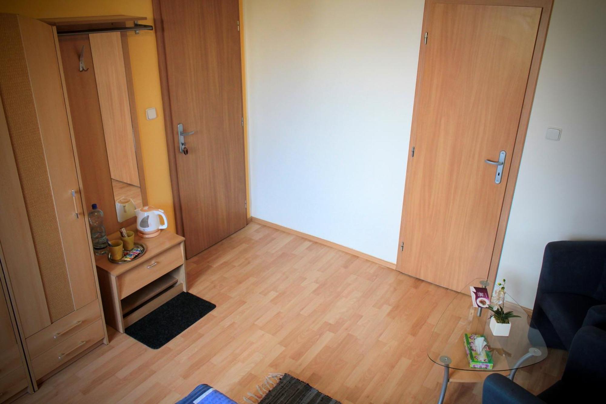 Ubytovani Nikol Brno Zewnętrze zdjęcie